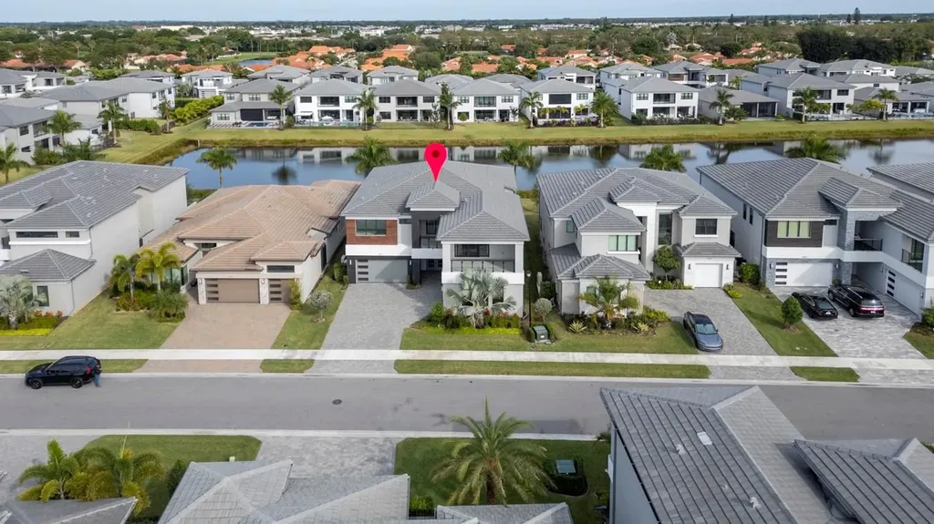 8571 Shoreacres Street Boca Raton FL 33434