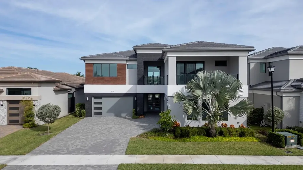 8571 Shoreacres Street Boca Raton FL 33434