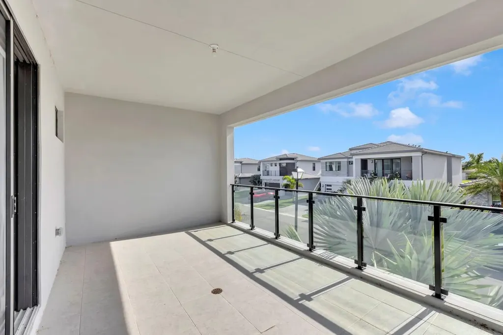 8571 Shoreacres Street Boca Raton FL 33434