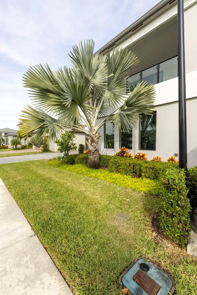 8571 Shoreacres Street Boca Raton FL 33434