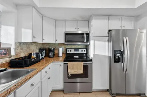 2501 NW 84th Way Sunrise FL 33322