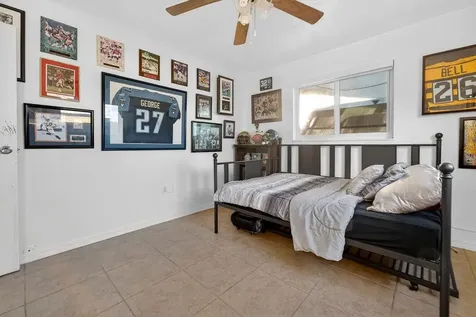 2501 NW 84th Way Sunrise FL 33322
