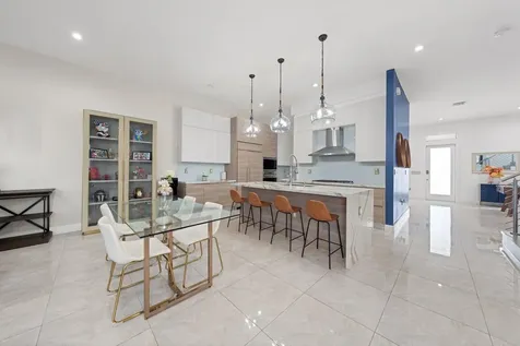 8225 Central Park Boulevard Doral FL 33166