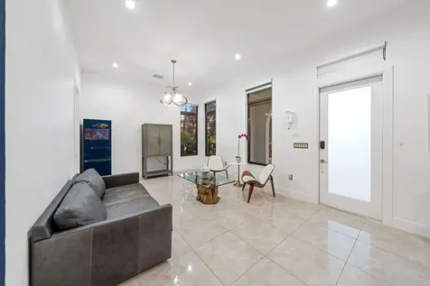8225 Central Park Boulevard Doral FL 33166