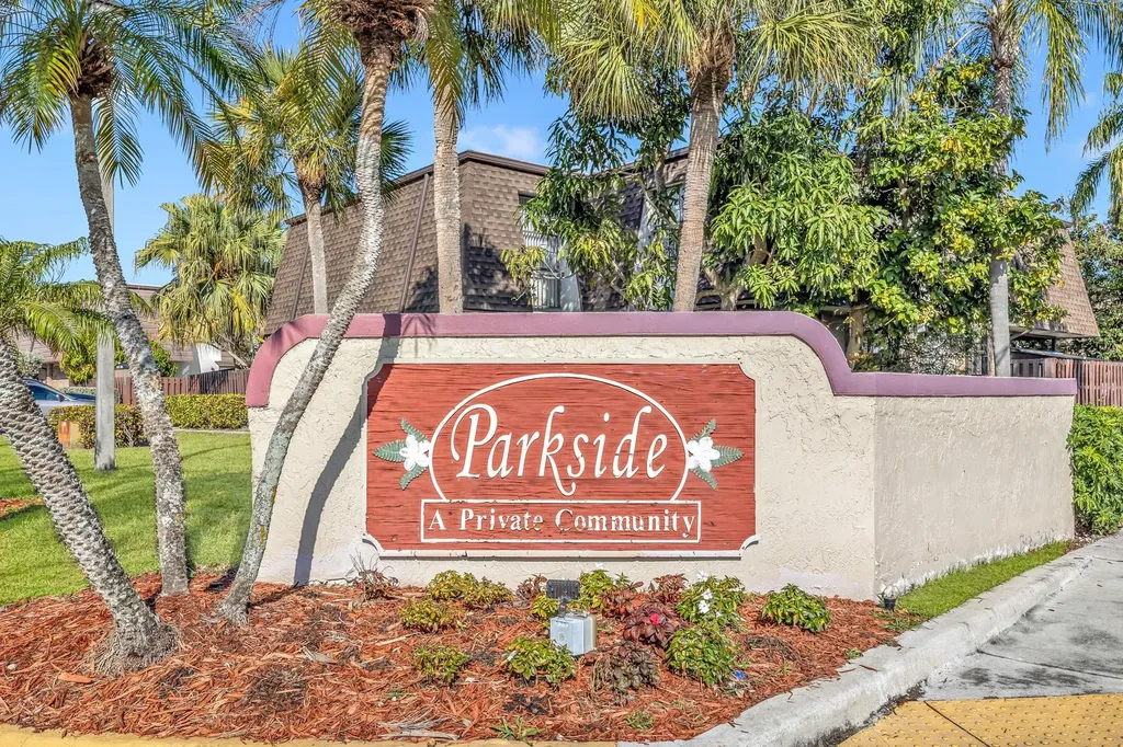 2540 NW 99 Avenue Coral Springs FL 33065