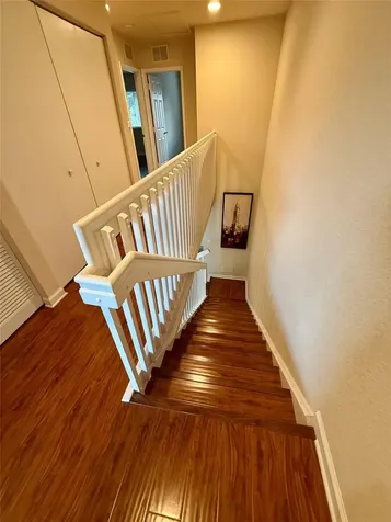 37 SE 3rd Avenue Hallandale Beach FL 33009