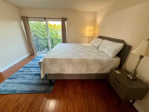 37 SE 3rd Avenue Hallandale Beach FL 33009