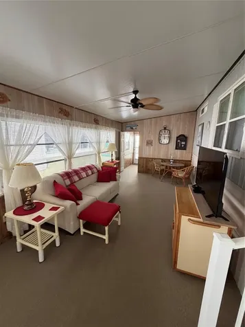 6649 SE 56th Street Okeechobee FL 34974