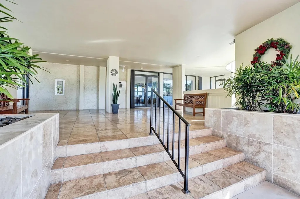 132 Lakeshore Drive North Palm Beach FL 33408