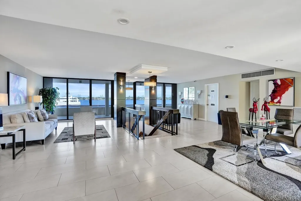 132 Lakeshore Drive North Palm Beach FL 33408