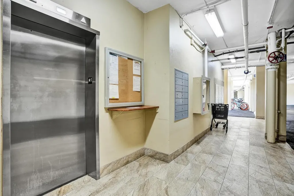 132 Lakeshore Drive North Palm Beach FL 33408
