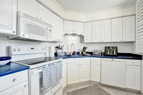 132 Lakeshore Drive North Palm Beach FL 33408