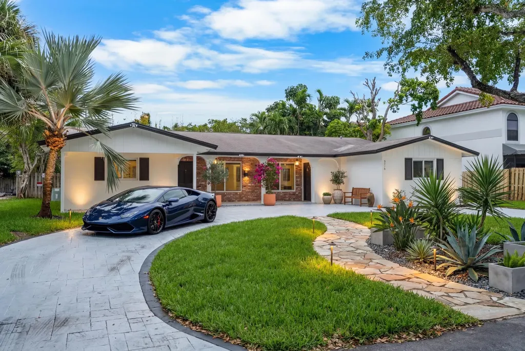 5210 NE 14th Way Fort Lauderdale FL 33334