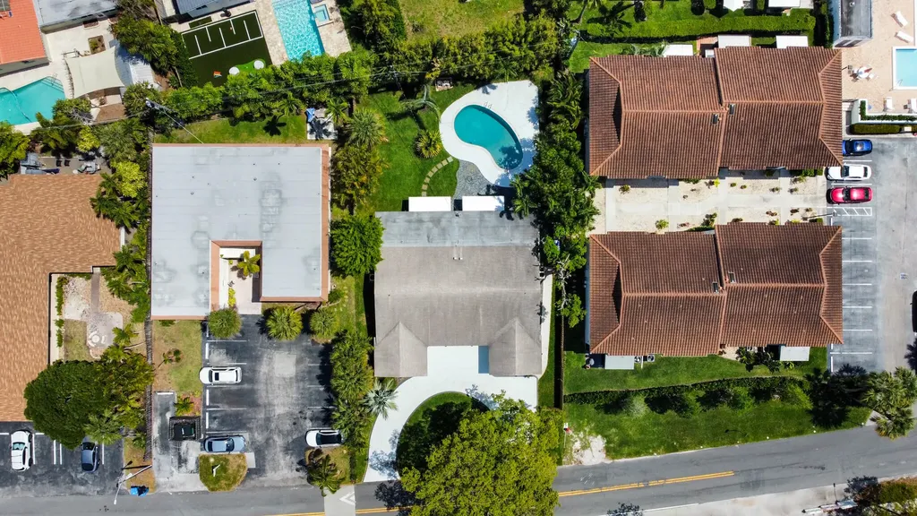 5210 NE 14th Way Fort Lauderdale FL 33334
