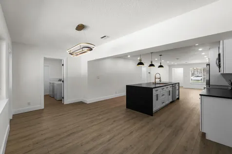 5210 NE 14th Way Fort Lauderdale FL 33334