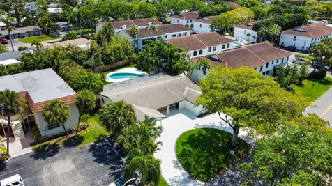 5210 NE 14th Way Fort Lauderdale FL 33334