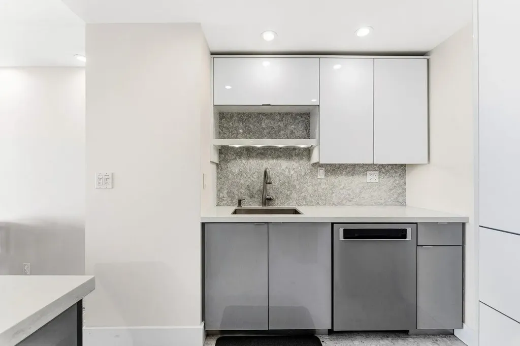 340 Sunset Drive Fort Lauderdale FL 33301
