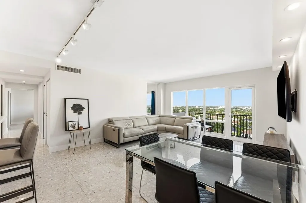 340 Sunset Drive Fort Lauderdale FL 33301