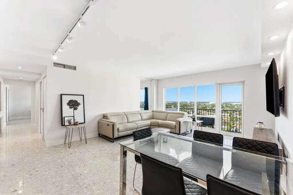 340 Sunset Drive Fort Lauderdale FL 33301