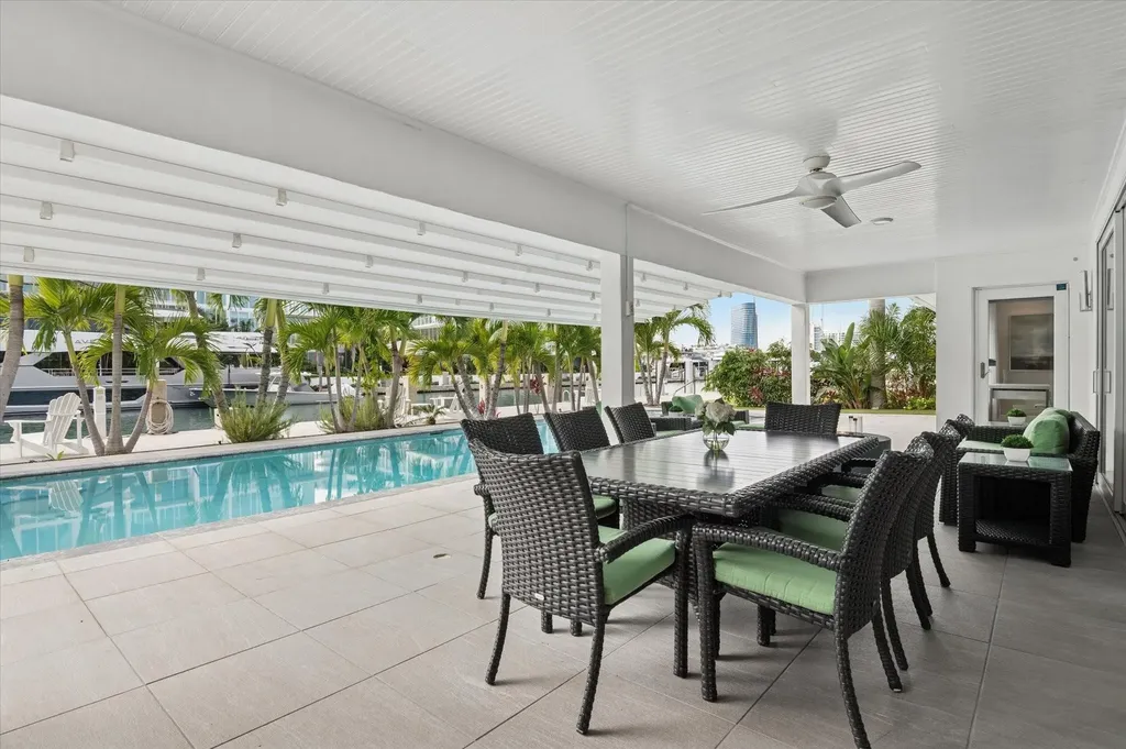 2540 Mercedes Drive Fort Lauderdale FL 33316