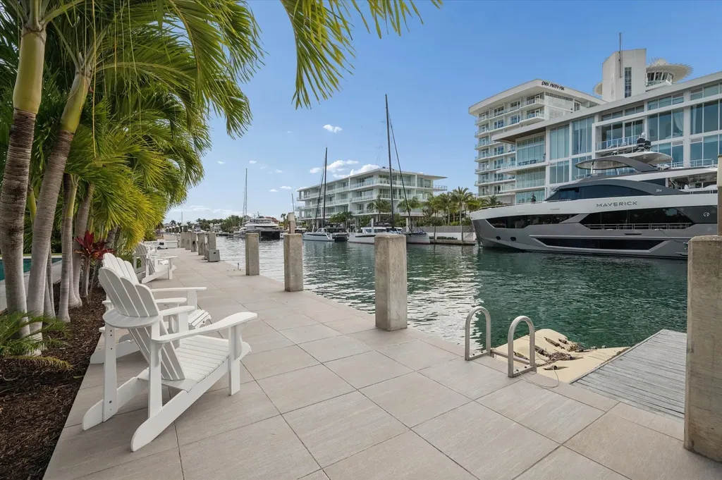 2540 Mercedes Drive Fort Lauderdale FL 33316