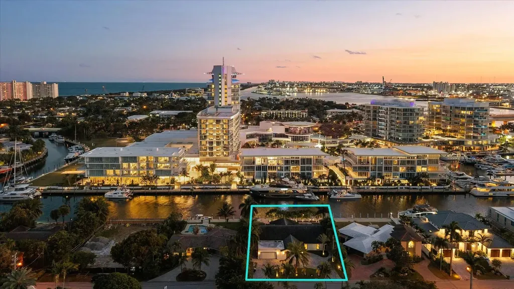 2540 Mercedes Drive Fort Lauderdale FL 33316