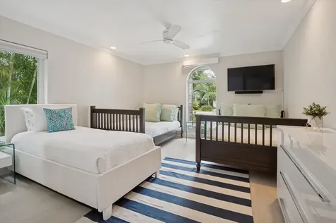 2540 Mercedes Drive Fort Lauderdale FL 33316