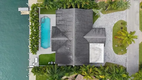 2540 Mercedes Drive Fort Lauderdale FL 33316