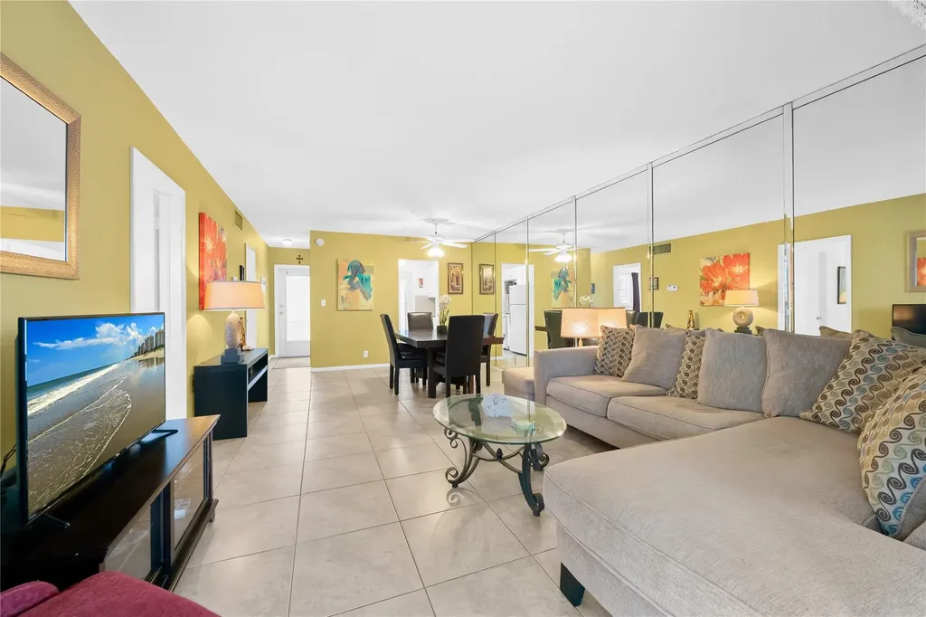 2750 W Golf Boulevard Pompano Beach FL 33064