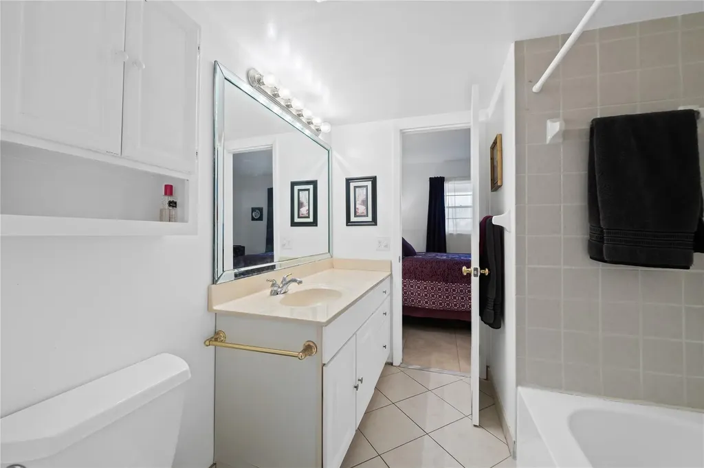 2750 W Golf Boulevard Pompano Beach FL 33064