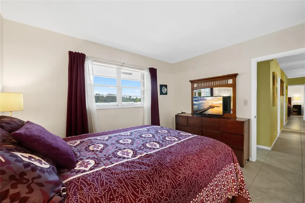 2750 W Golf Boulevard Pompano Beach FL 33064