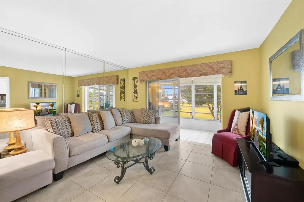 2750 W Golf Boulevard Pompano Beach FL 33064