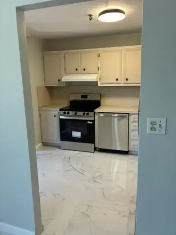 661 NE 195th Street Miami FL 33179