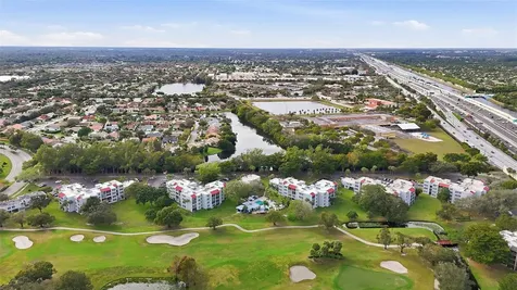 9451 Evergreen Place Davie FL 33324