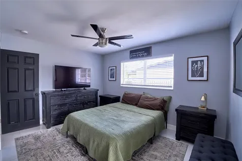 1272 NW 172nd Terrace Miami FL 33169