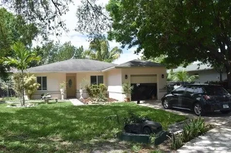 465 NW 20th Avenue Pompano Beach FL 33069