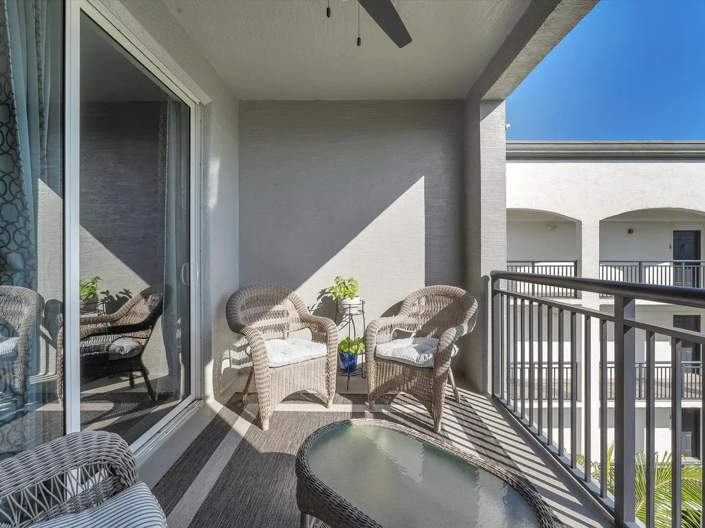 1660 Renaissance Commons Boulevard Boynton Beach FL 33426