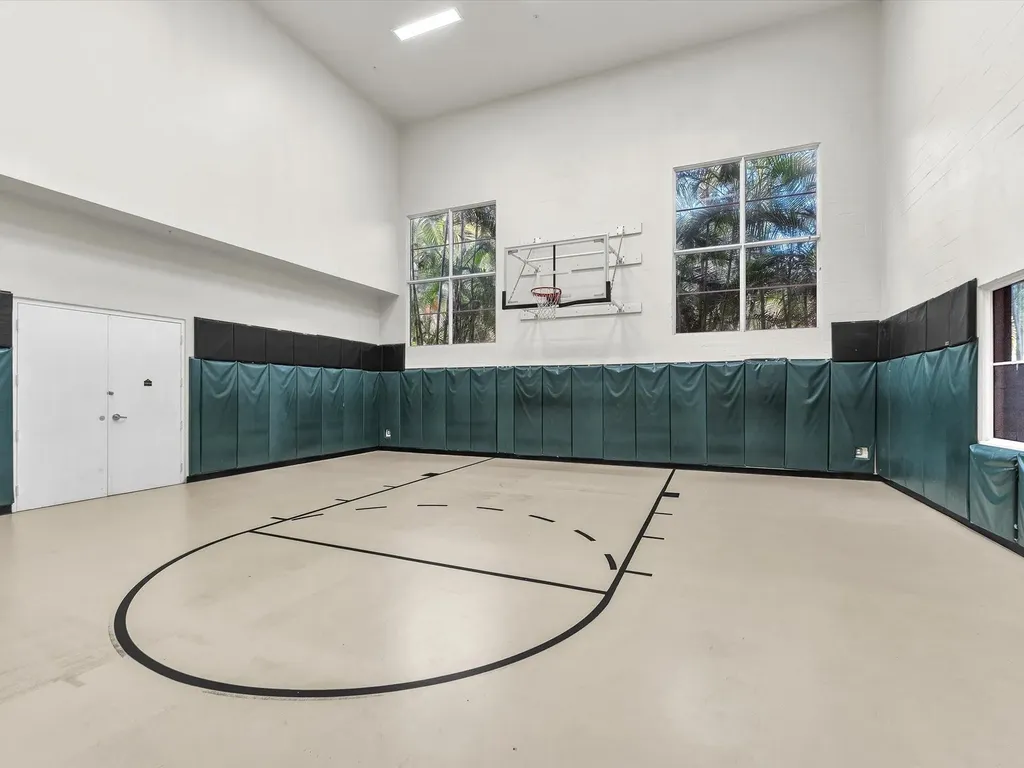 1660 Renaissance Commons Boulevard Boynton Beach FL 33426