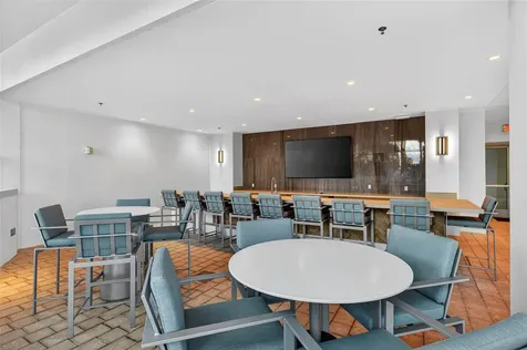 153 N Seabreeze Fort Lauderdale FL 33304