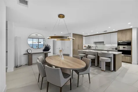 153 N Seabreeze Fort Lauderdale FL 33304