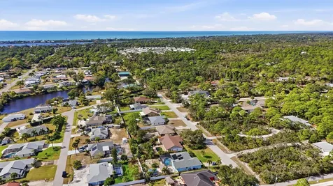 1531 Keyway Road Englewood FL 34223