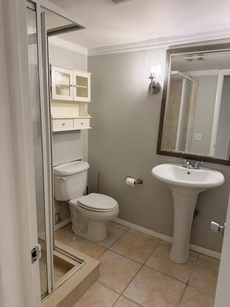 1400 NE 57th Street Fort Lauderdale FL 33334