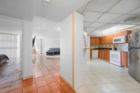 600 Parkview Drive Hallandale Beach FL 33009
