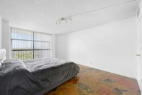 600 Parkview Drive Hallandale Beach FL 33009