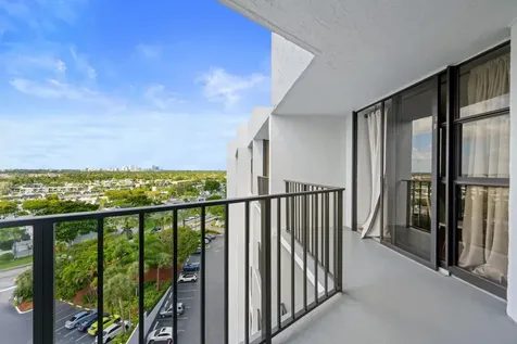 600 Parkview Drive Hallandale Beach FL 33009