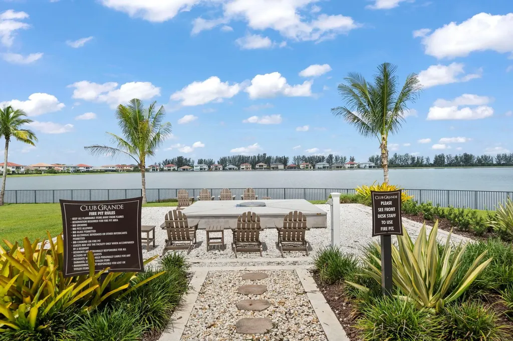 9310 Bayside Circle Parkland FL 33076