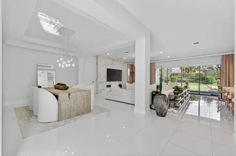 9310 Bayside Circle Parkland FL 33076