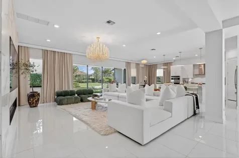 9310 Bayside Circle Parkland FL 33076