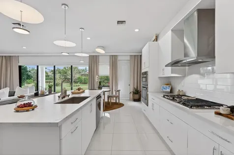 9310 Bayside Circle Parkland FL 33076