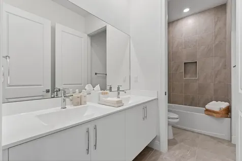 9310 Bayside Circle Parkland FL 33076